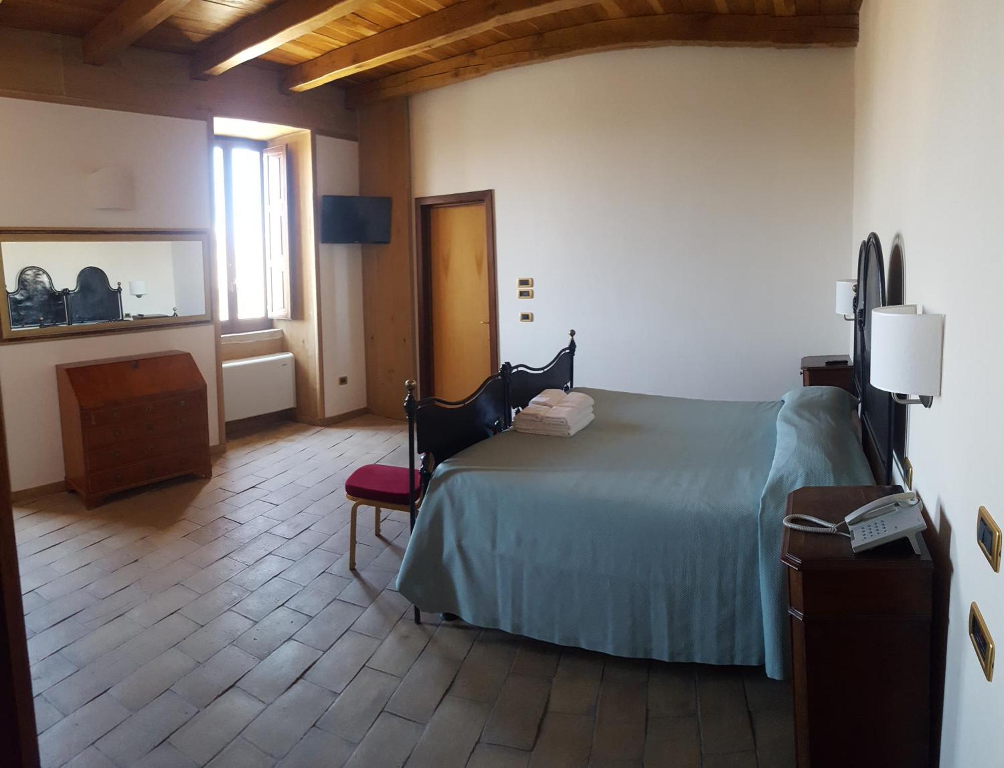 S. Martin Hotel Giovinazzo Exterior foto